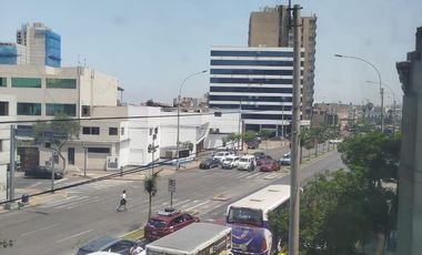 Oficina en Lima
