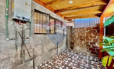 Casa 3D 1B con estacionamiento en La Florida