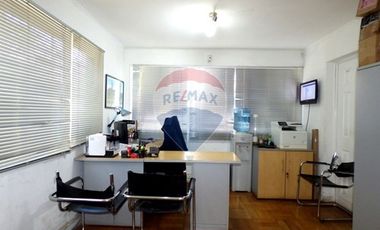 Casa patente Comercial y de Servicio