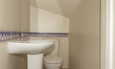 Casa patente Comercial y de Servicio