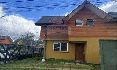 SE ARRIENDA CASA 3D/2B, VISTA VOLCÁN, TEMUCO