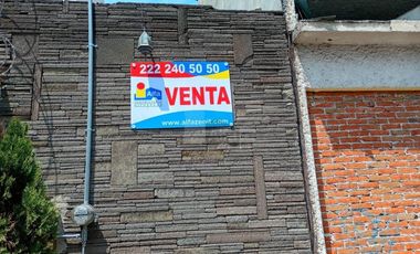 Residencia en venta en Colonia La Paz, Puebla, Pue.
