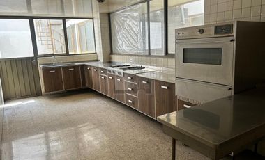 Residencia en venta en Colonia La Paz, Puebla, Pue.