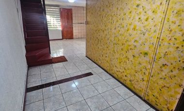SE VENDE CASA EN SECTOR DOÑA ADELA