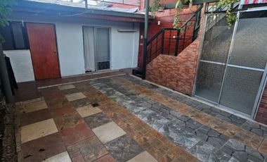 SE VENDE CASA EN SECTOR DOÑA ADELA