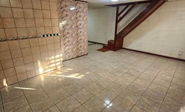 SE VENDE CASA EN SECTOR DOÑA ADELA