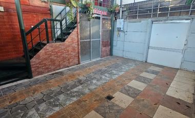 SE VENDE CASA EN SECTOR DOÑA ADELA