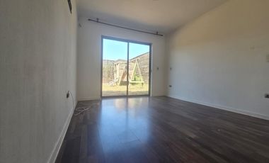 CONDOMINIO DON BERNARDO, MACHALI
