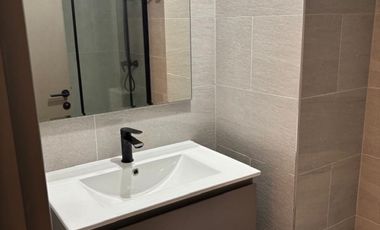 CERCANO A EDIFICIO DE CÁMARA CHILENA DE LA CONSTRUCCIÓN