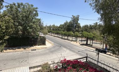 AL LADO DE PARQUE LA BANDERA AVENIDA OSSA