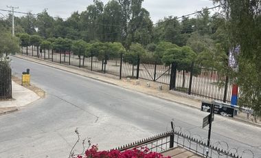 AL LADO DE PARQUE LA BANDERA AVENIDA OSSA