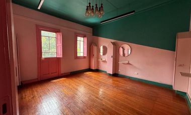 METRO MANUEL MONTT / GENERAL FLORES