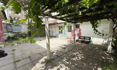 METRO MANUEL MONTT / GENERAL FLORES