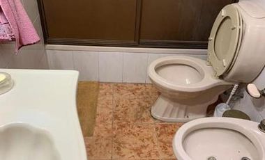 Local con Vivienda en Venta en Lanus Este