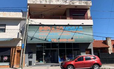Local con Vivienda en Venta en Lanus Este