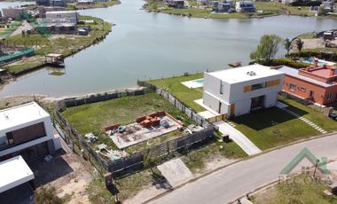 Terreno - Lote 272 - San Sebastian - a la laguna - Area 6