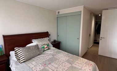 DEPARTAMENTO EN ARRIENDO DE 2D+2B+1ESTAC+1BOD EN HUECHURABA