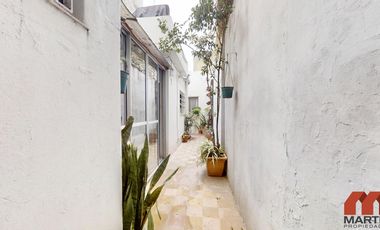 PH Multifamiliar en Venta de 2 Ambientes en Olivos con Patio y Terraza