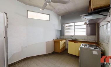 PH Multifamiliar en Venta de 2 Ambientes en Olivos con Patio y Terraza