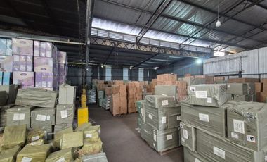 Depósito galpon 9.800 m2 totales en Avellaneda Venta o Alquiler