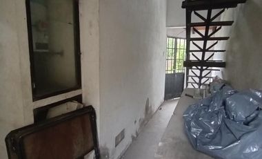 2 Locales comerciales y 3 departamentos en venta en G. Catan