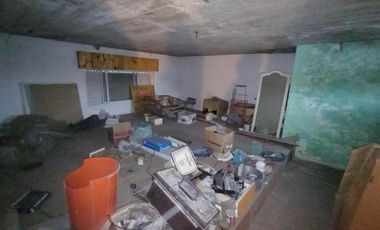 2 Locales comerciales y 3 departamentos en venta en G. Catan