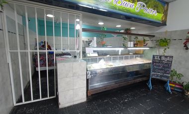 2 Locales comerciales y 3 departamentos en venta en G. Catan