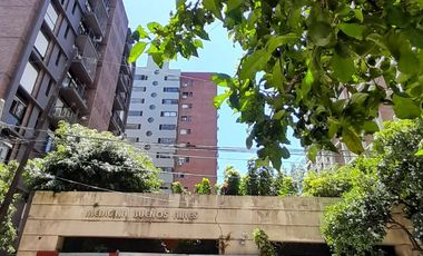 Martínez - Excelente ubicación - Lote con doble frente apto edificio!