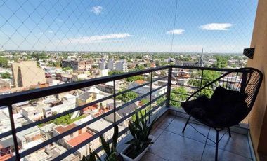 Departamento 2 ambientes con cochera