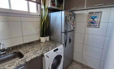 Departamento 2 ambientes con cochera