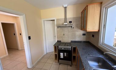 Casa en Santa María de los Olivos