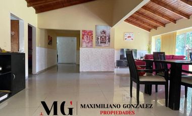 Casa venta - Barrio La Celia
