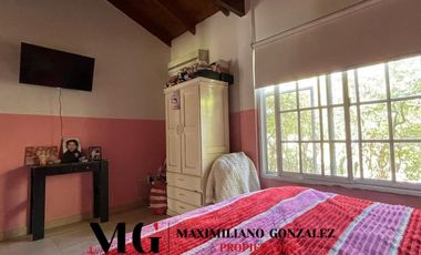 Casa venta - Barrio La Celia