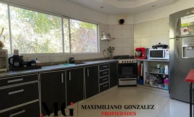 Casa venta - Barrio La Celia