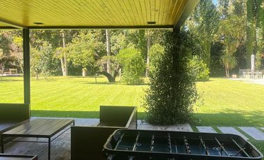 Casa Highland Park, Pilar