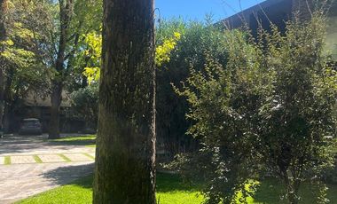 Casa Highland Park, Pilar
