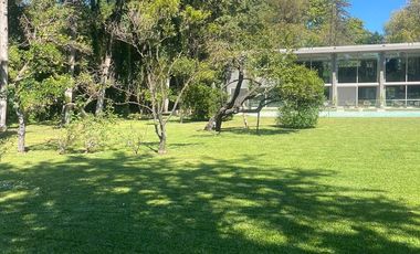 Casa Highland Park, Pilar