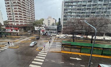 Florida Mitre - Amplio Departamento 4 amb con vista abierta!