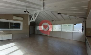Casa en Comahue Golf Club en Alquiler