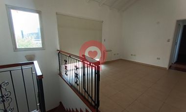 Casa en Comahue Golf Club en Alquiler