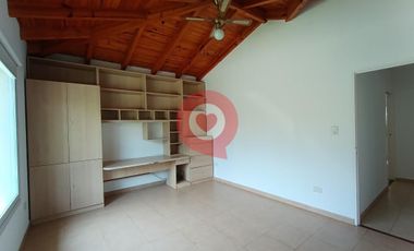 Casa en Comahue Golf Club en Alquiler