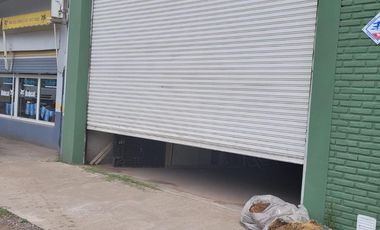 VENTA: Galpón con oficina en Perez