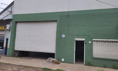 VENTA: Galpón con oficina en Perez