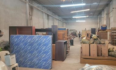 VENTA: Galpón con oficina en Perez