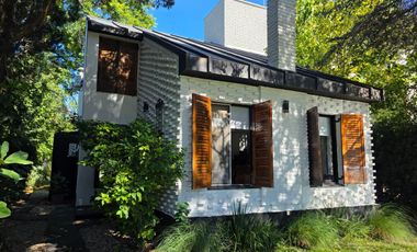 Casa en  alquiler 3 dormitorios- Maschwitz Country Club