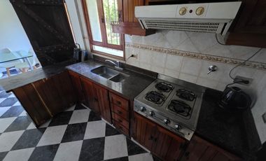 Casa en  alquiler 3 dormitorios- Maschwitz Country Club