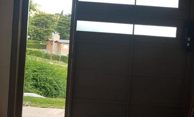 Casa en complejo de 2 hab - pileta - cochera - jacuzzi