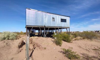 CASA EN  VENTA SECTOR PRADERAS,CHOCON MEDIO VILLA DE PLAYAS