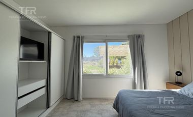 Venta en Senderos 3 Costa Esmeralda - Gas Natural y Pileta – Luminosa y 3 habitaciones