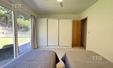 Venta en Senderos 3 Costa Esmeralda - Gas Natural y Pileta – Luminosa y 3 habitaciones